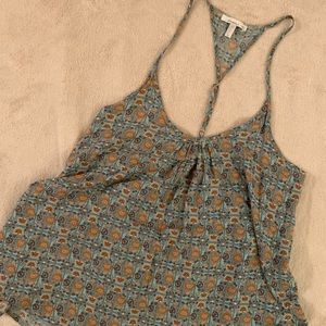 ⭐️O’Neill strappy summer top⭐️